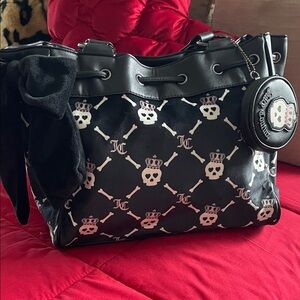 Juicy Couture Black Skull Patterned Women's Bag